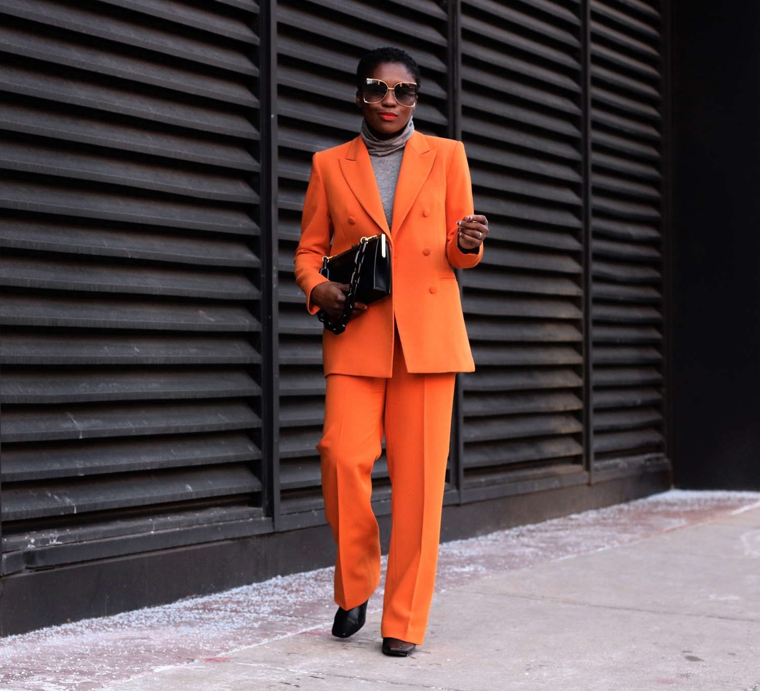 Oversized 2025 orange blazer